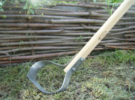 Плоскорез Стриж средний (нерж.сталь) с черенком 125см. Судогодский арт.0118