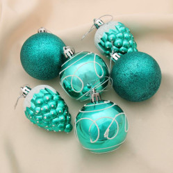 Набор украшений Изумрудник (4шара, 2ягодки) 6см. 2131468